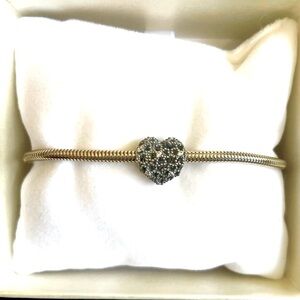 APART | Heart Charm w/bracelet